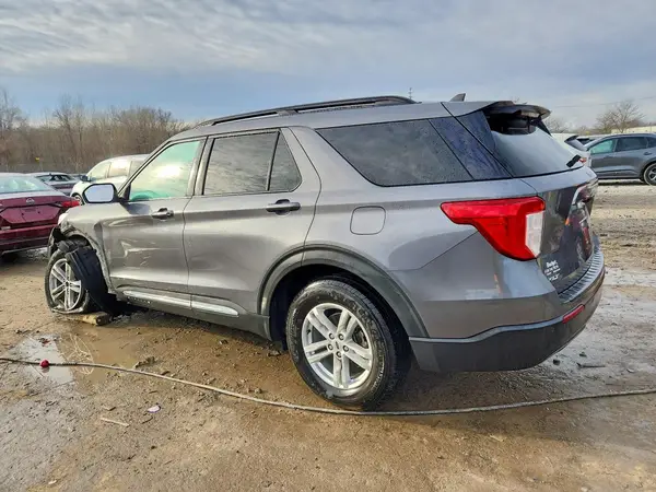 1FMSK8DH7MGC20679 2021 FORD EXPLORER - Image 2