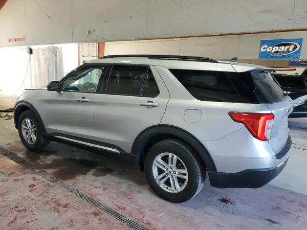 1FMSK8DH7NGA07538 2022 FORD EXPLORER - Image 2