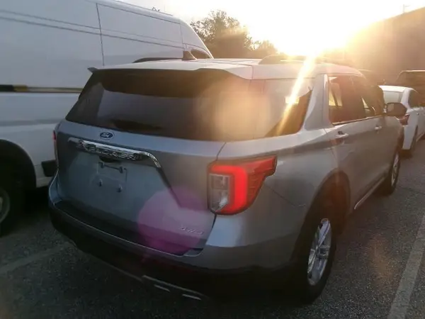 1FMSK8DH7NGA50616 2022 FORD EXPLORER - Image 2