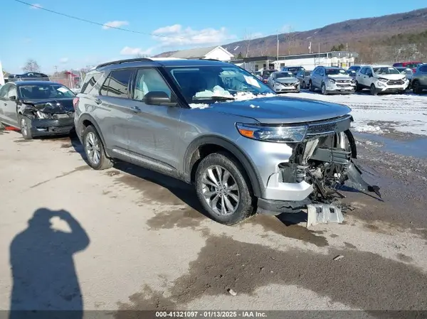 1FMSK8DH7NGA73054 2022 FORD EXPLORER - Image 1