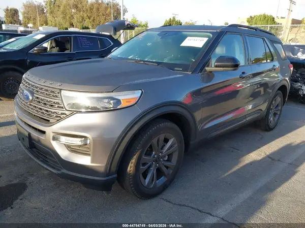 1FMSK8DH7NGB16971 2022 FORD EXPLORER - Image 2