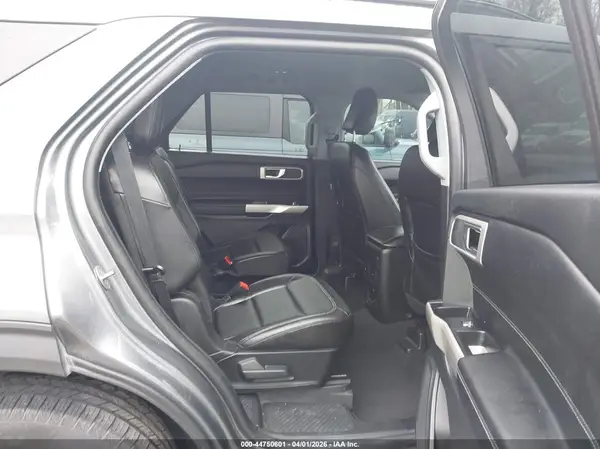 1FMSK8DH7NGB27226 2022 FORD EXPLORER - Image 8