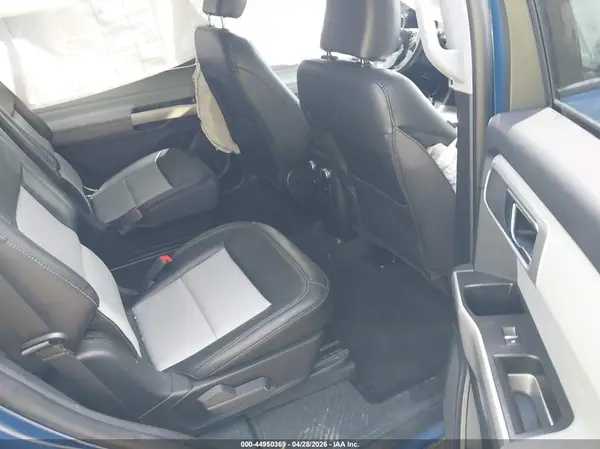 1FMSK8DH7NGB32166 2022 FORD EXPLORER - Image 8