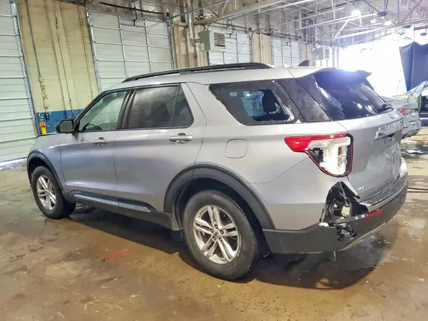 1FMSK8DH7NGB53969 2022 FORD EXPLORER - Image 2