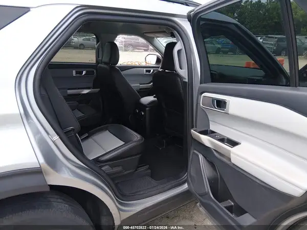 1FMSK8DH7NGB64163 2022 FORD EXPLORER - Image 8