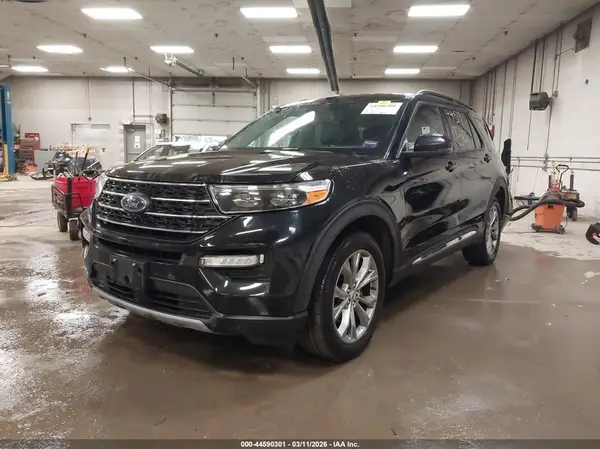 1FMSK8DH7NGB82677 2022 FORD EXPLORER - Image 2