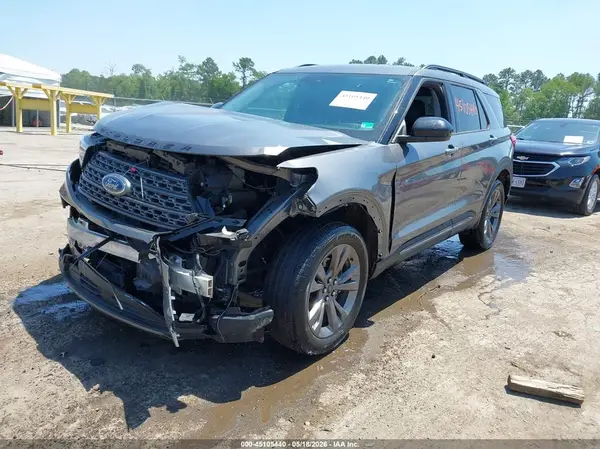 1FMSK8DH7NGC17671 2022 FORD EXPLORER - Image 2