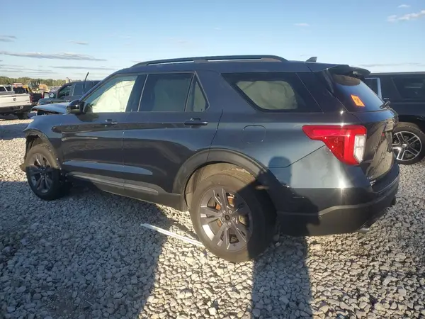 1FMSK8DH7NGC20392 2022 FORD EXPLORER - Image 2