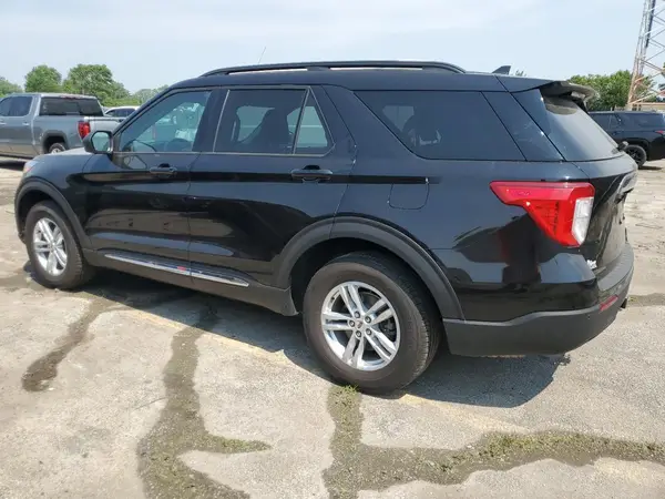 1FMSK8DH7NGC20702 2022 FORD EXPLORER - Image 2