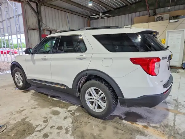 1FMSK8DH7PGA30675 2023 FORD EXPLORER - Image 2