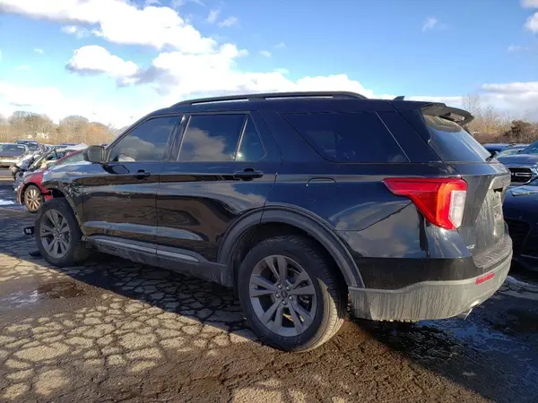 1FMSK8DH8MGA01102 2021 FORD EXPLORER - Image 2
