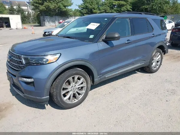 1FMSK8DH8MGA10852 2021 FORD EXPLORER - Image 2