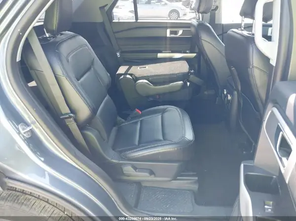 1FMSK8DH8MGA10852 2021 FORD EXPLORER - Image 8
