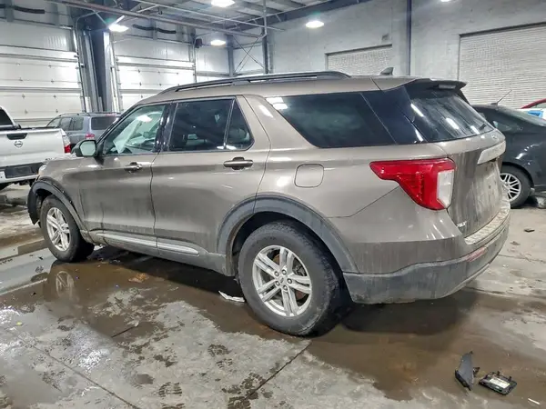 1FMSK8DH8MGA66936 2021 FORD EXPLORER - Image 2