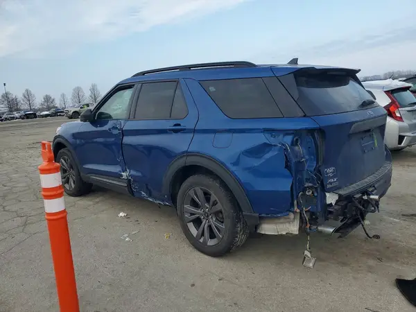 1FMSK8DH8MGB49461 2021 FORD EXPLORER - Image 2