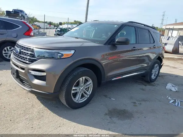 1FMSK8DH8MGB61769 2021 FORD EXPLORER - Image 2