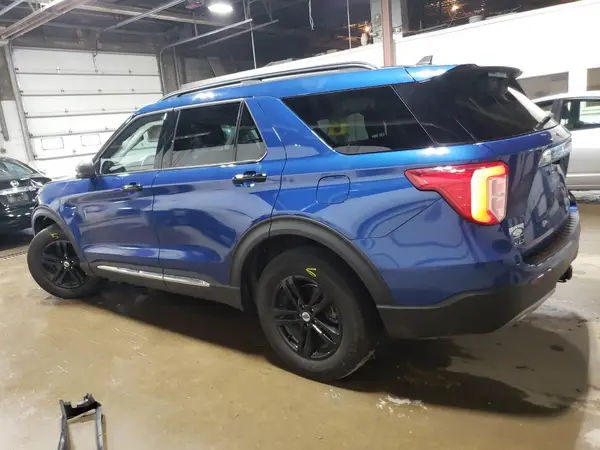 1FMSK8DH8MGB93928 2021 FORD EXPLORER - Image 2