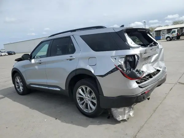 1FMSK8DH8MGB96294 2021 FORD EXPLORER - Image 2
