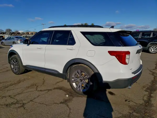1FMSK8DH8MGC05642 2021 FORD EXPLORER - Image 2