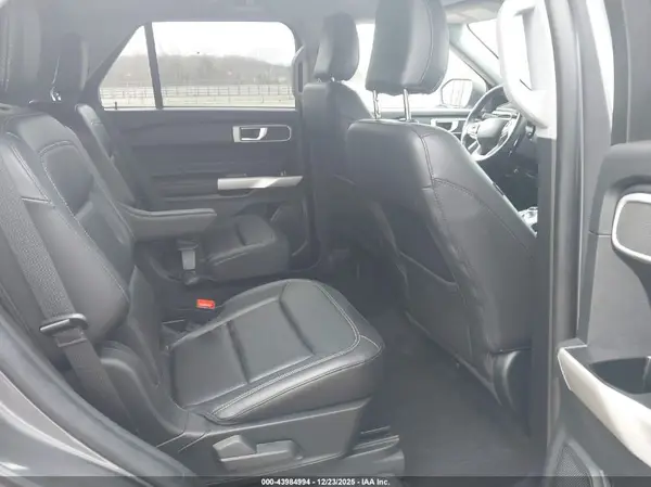 1FMSK8DH8MGC10968 2021 FORD EXPLORER - Image 8