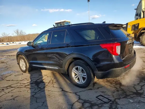 1FMSK8DH8MGC14745 2021 FORD EXPLORER - Image 2