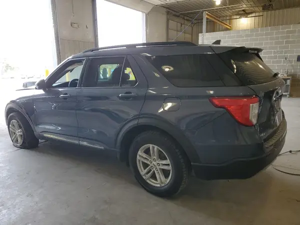 1FMSK8DH8MGC39001 2021 FORD EXPLORER - Image 2