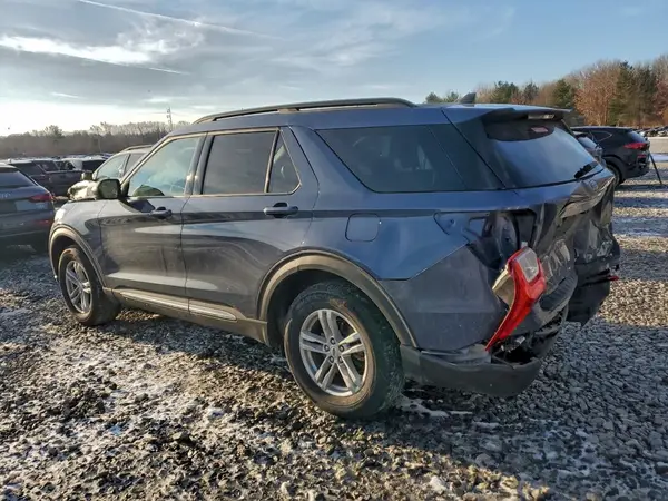 1FMSK8DH8MGC44070 2021 FORD EXPLORER - Image 2
