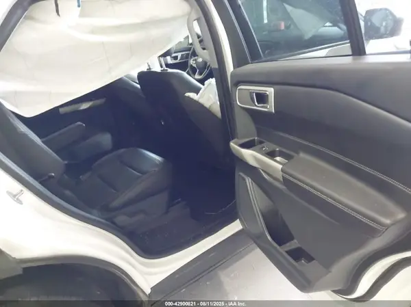 1FMSK8DH8NGA08665 2022 FORD EXPLORER - Image 8