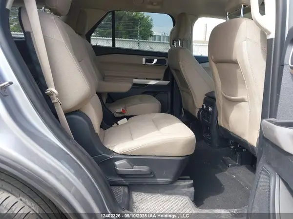 1FMSK8DH8NGA21934 2022 FORD EXPLORER - Image 8
