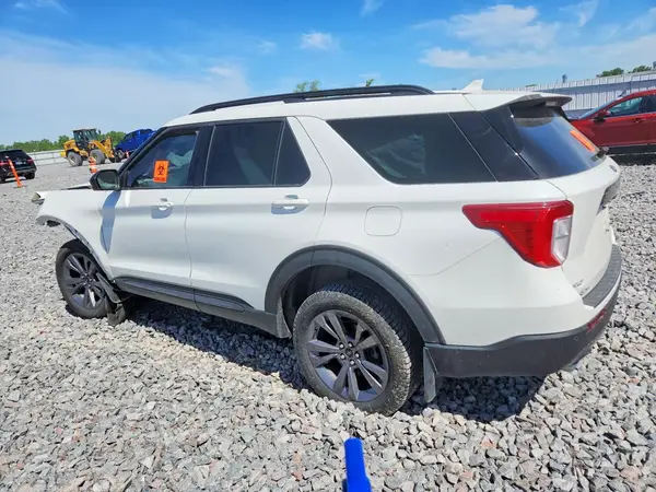 1FMSK8DH8NGA22629 2022 FORD EXPLORER - Image 2