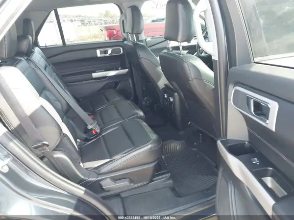 1FMSK8DH8NGA22937 2022 FORD EXPLORER - Image 8