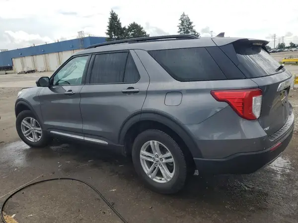 1FMSK8DH8NGA24865 2022 FORD EXPLORER - Image 2