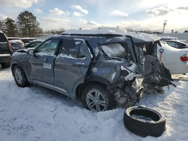 1FMSK8DH8NGA39222 2022 FORD EXPLORER - Image 2