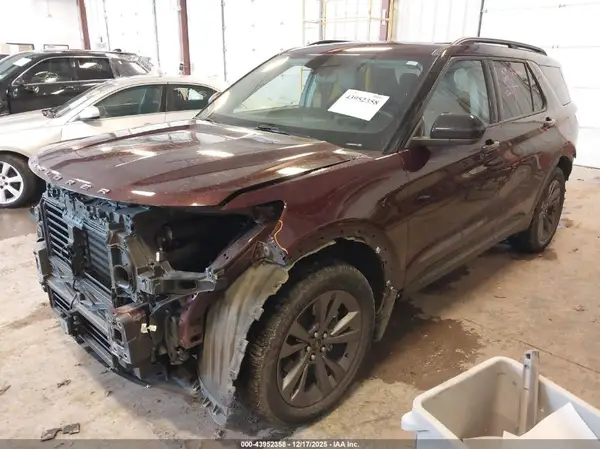 1FMSK8DH8NGA58157 2022 FORD EXPLORER - Image 2