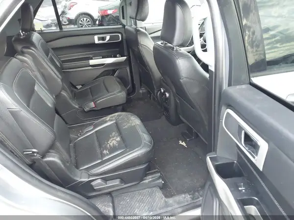 1FMSK8DH8NGA68235 2022 FORD EXPLORER - Image 8