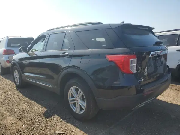 1FMSK8DH8NGB05963 2022 FORD EXPLORER - Image 2