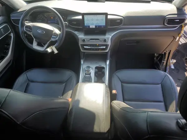 1FMSK8DH8NGB05963 2022 FORD EXPLORER - Image 8