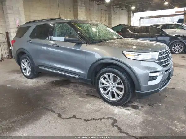 1FMSK8DH8NGB25128 2022 FORD EXPLORER - Image 1