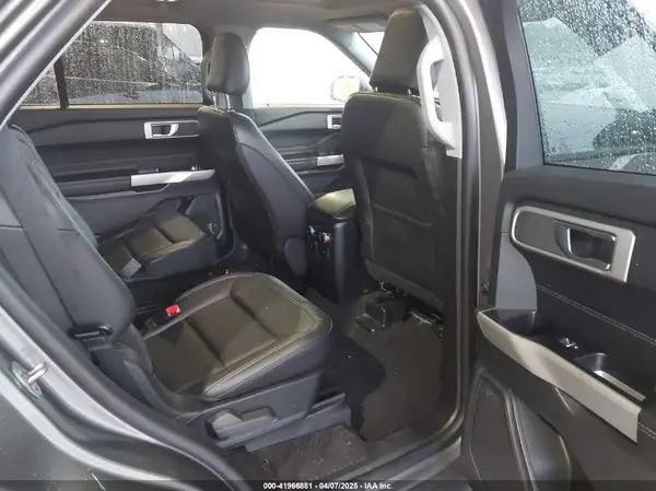 1FMSK8DH8NGB25128 2022 FORD EXPLORER - Image 8