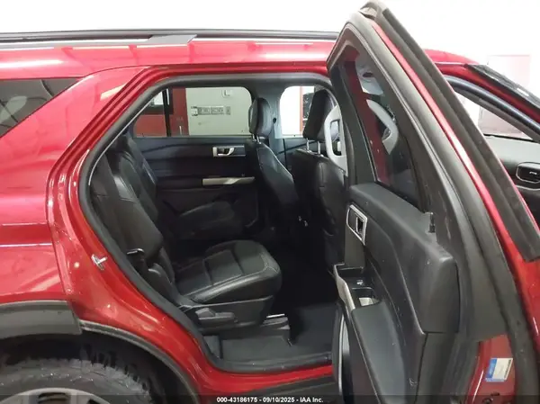 1FMSK8DH8NGB29003 2022 FORD EXPLORER - Image 8