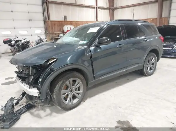 1FMSK8DH8NGB36520 2022 FORD EXPLORER - Image 2