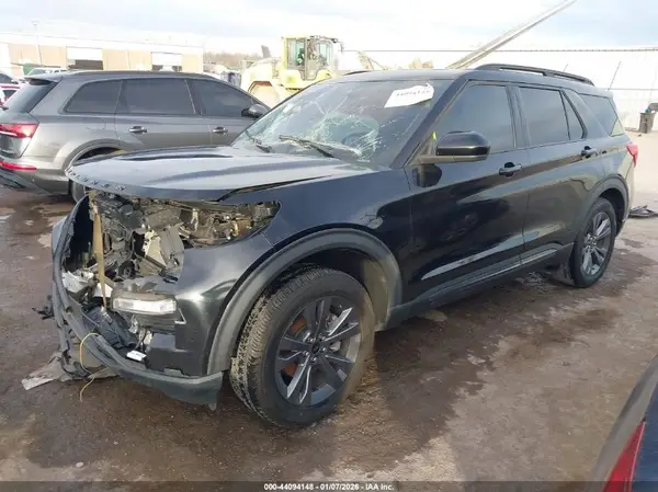1FMSK8DH8NGB71705 2022 FORD EXPLORER - Image 2