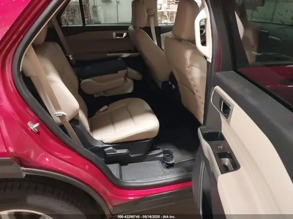 1FMSK8DH8NGB74555 2022 FORD EXPLORER - Image 8