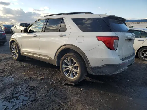 1FMSK8DH8NGB93557 2022 FORD EXPLORER - Image 2