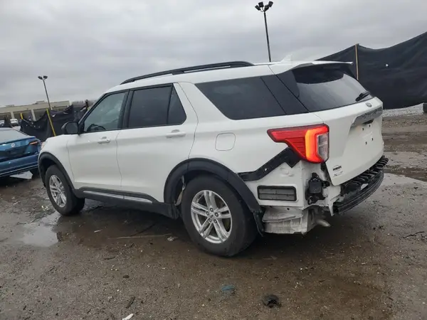 1FMSK8DH8NGC04640 2022 FORD EXPLORER - Image 2