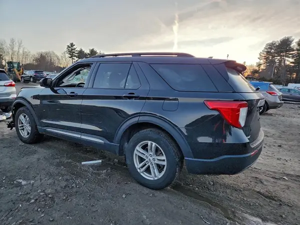 1FMSK8DH8NGC15704 2022 FORD EXPLORER - Image 2