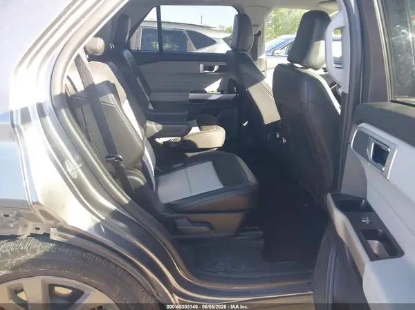 1FMSK8DH8PGA15618 2023 FORD EXPLORER - Image 8