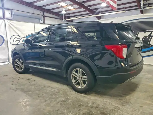 1FMSK8DH8PGA68643 2023 FORD EXPLORER - Image 2