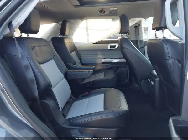 1FMSK8DH8RGA09529 2024 FORD EXPLORER - Image 8