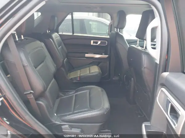 1FMSK8DH8RGA10812 2024 FORD EXPLORER - Image 8
